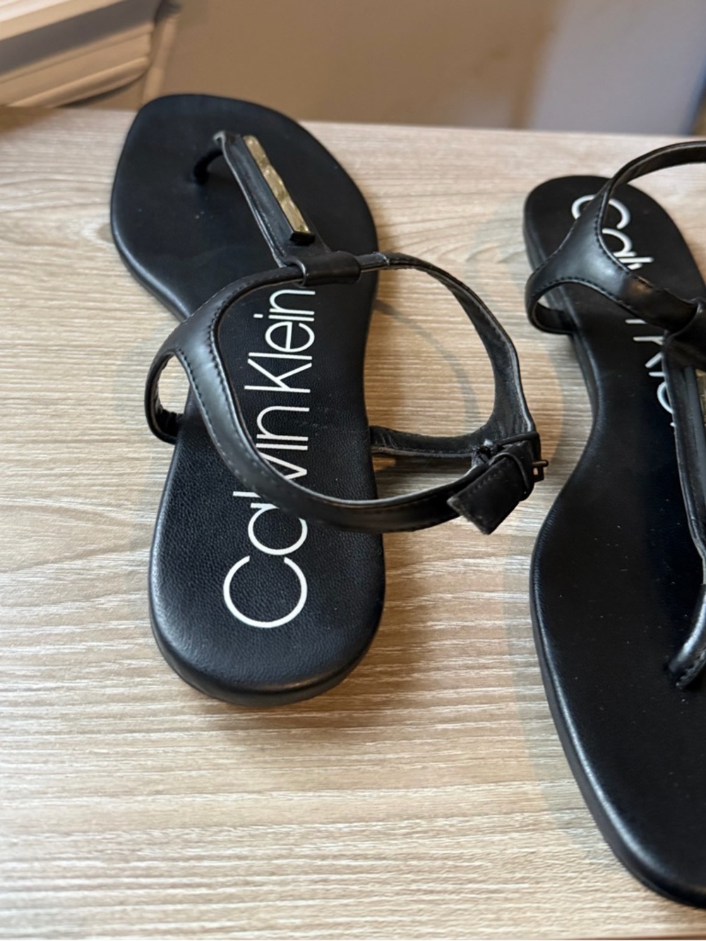 Calvin Klein Black T-Strap Sandals with Metallic Accents - Picture 3 of 3